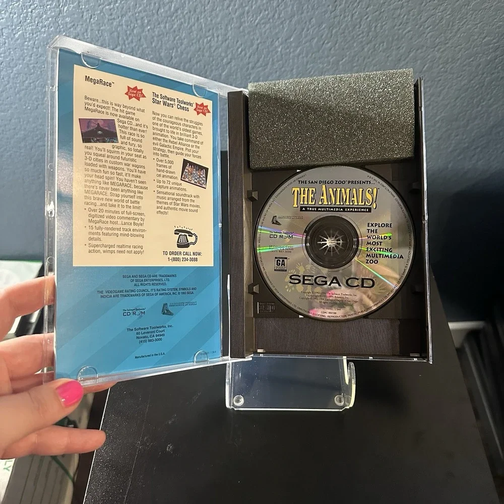 San Diego Zoo Presents The Animals (Sega CD, 1994) Complete With Manual & Foam